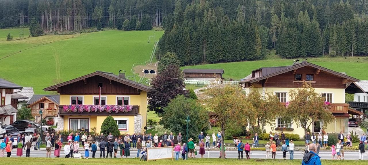 Appartements Haus Bergland Sankt Martin am Tennengebirge Exterior photo